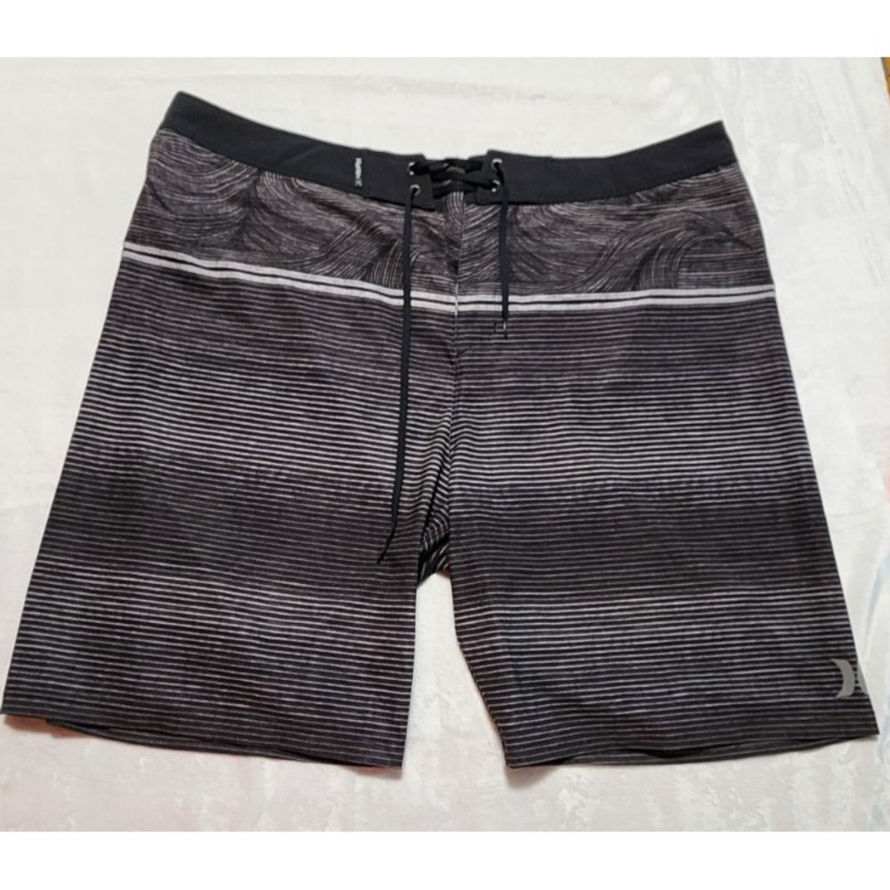 Hurley Board Shorts Mens 38 Gray Striped Swim Trunks Beach Surfer Surfing Pocket